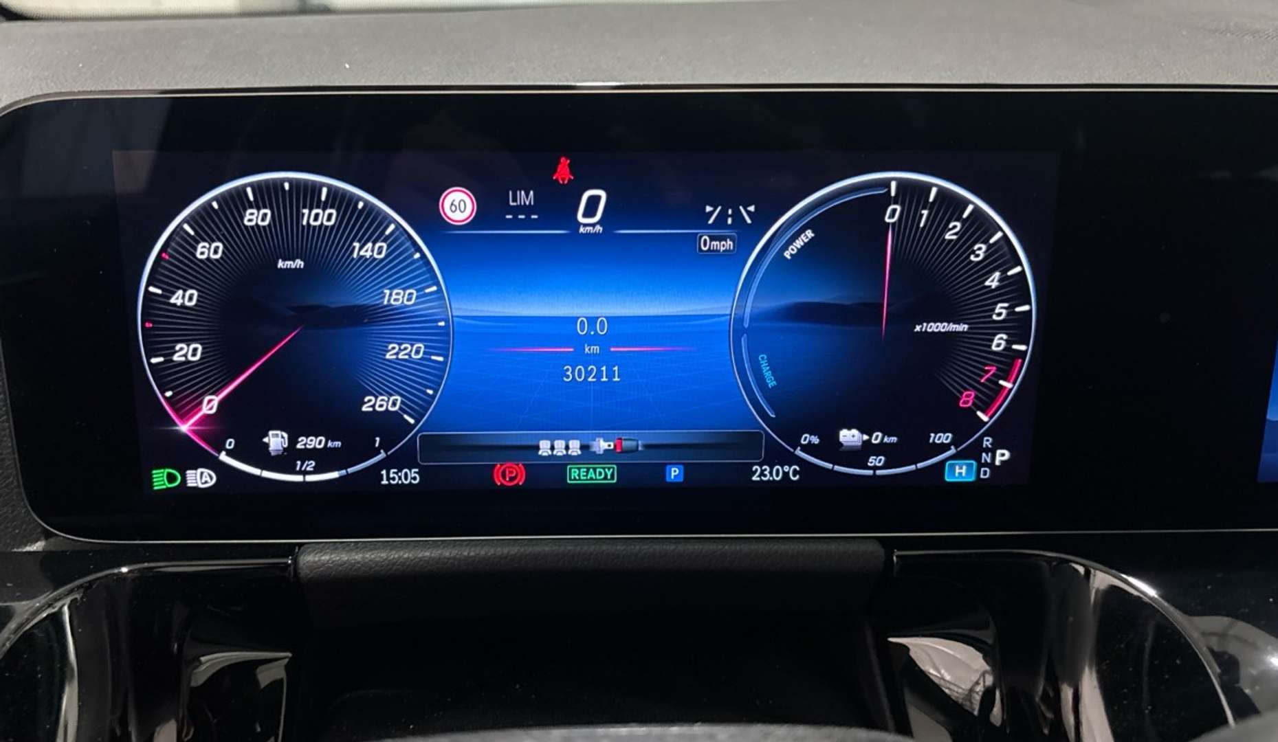 Mercedes GLA 250 E 250 Business Line - 2024 - Joinsteer - #4