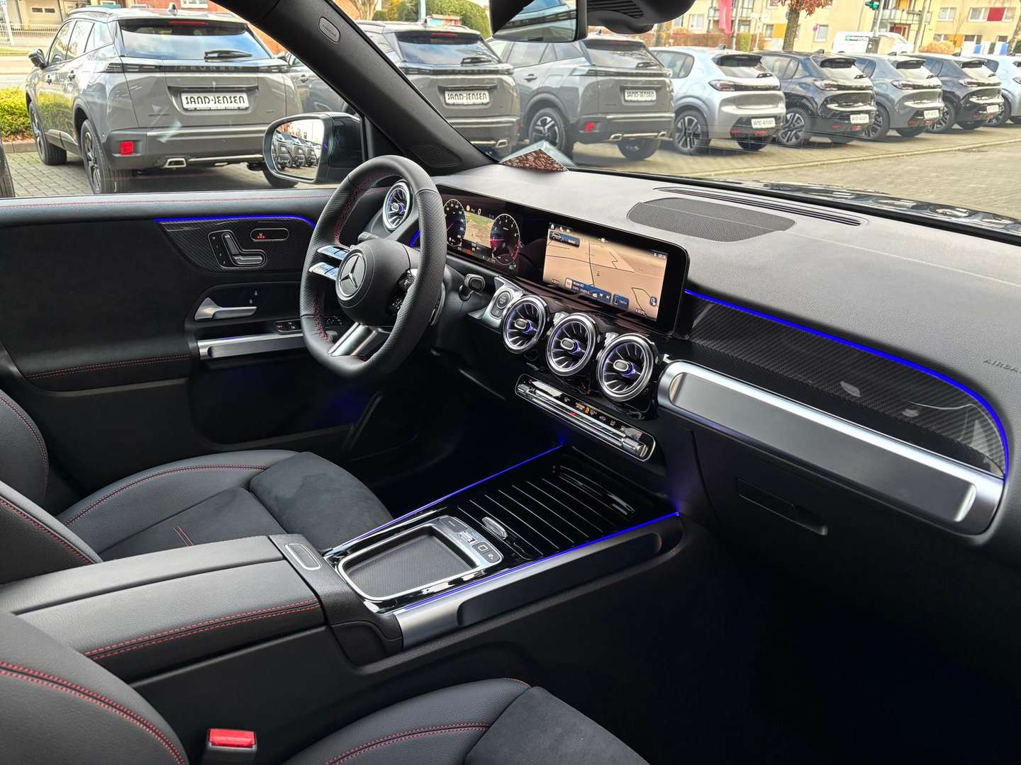 Mercedes GLB 200 200 Night Edition - 2025 - Joinsteer - #4