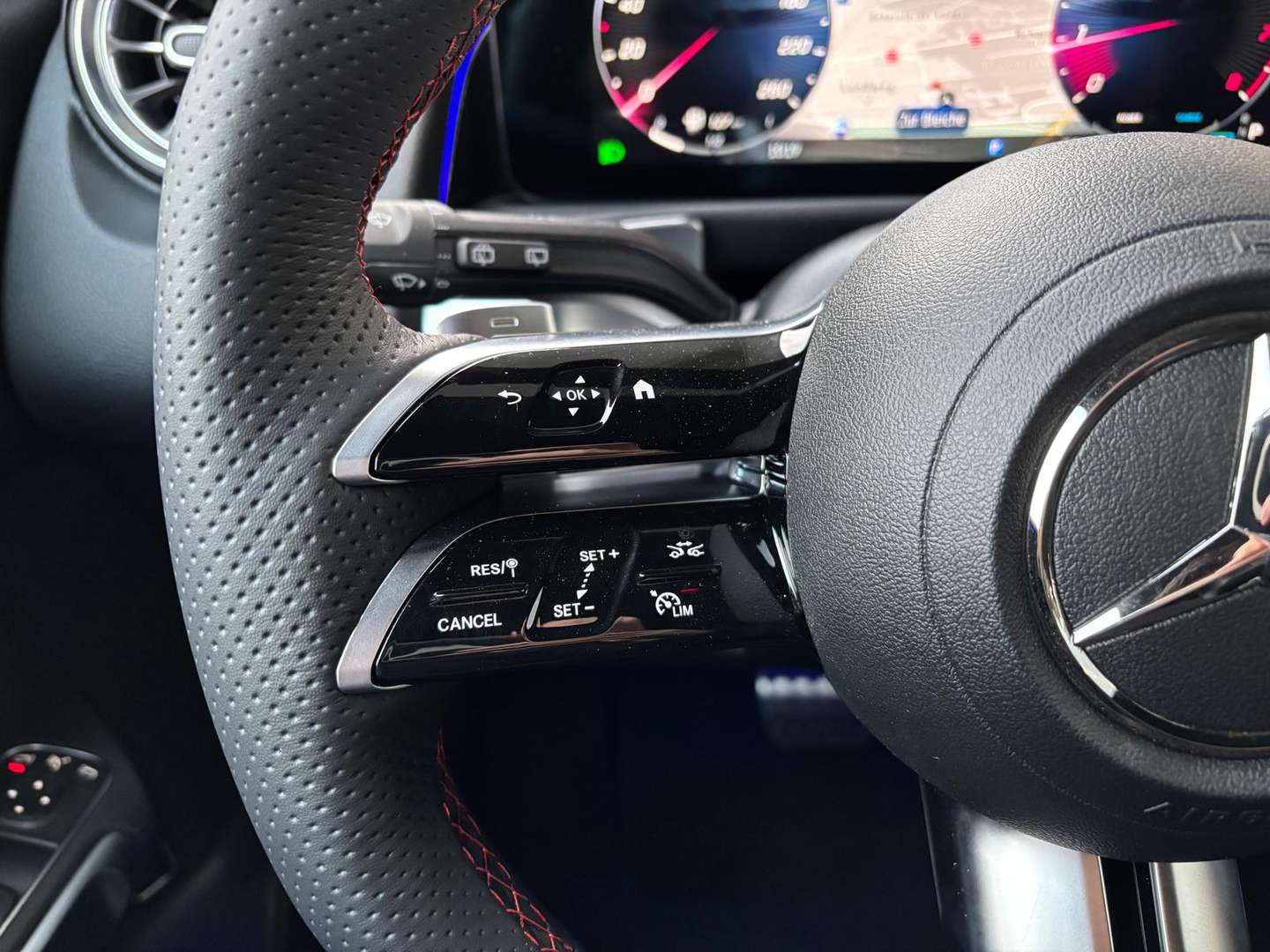 Mercedes GLB 200 200 Night Edition - 2025 - Joinsteer - #10