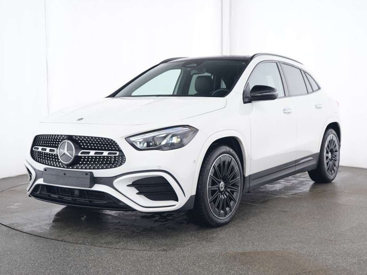 Mercedes GLA 200 200 AMG Line - 2024 - Joinsteer - #1