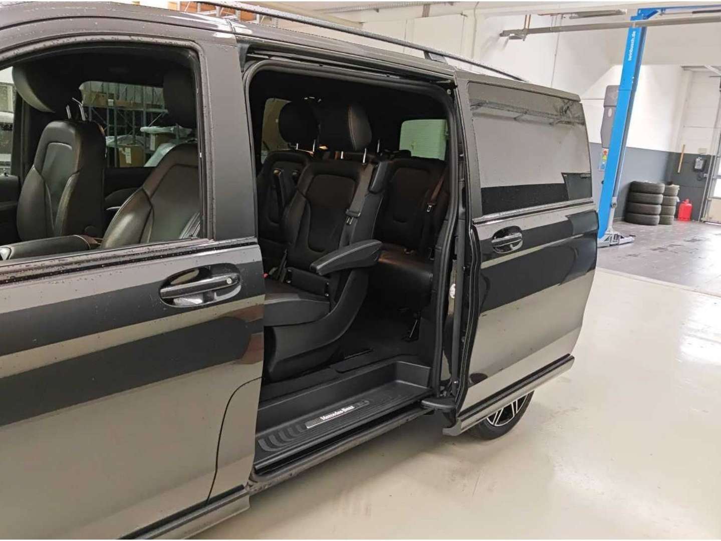 Mercedes V 300 300 AMG Line - 2021 - Joinsteer - #11