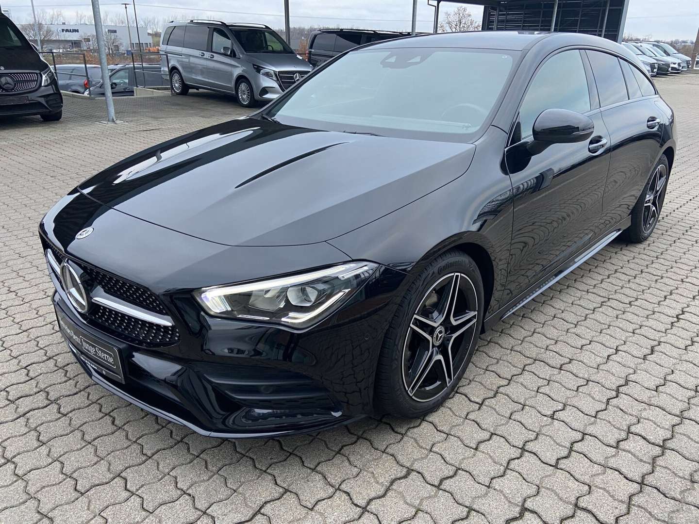 Mercedes CLA Shooting Break 180 Night Edition - 2022 - Joinsteer - #1