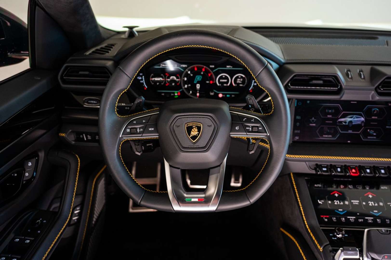 Lamborghini Urus 4.0 V8 Biturbo - 2025 - Joinsteer - #8