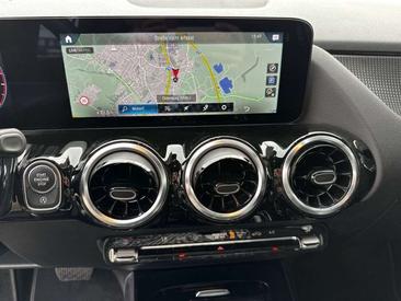 Mercedes GLA 200 PROGRESSIVE — photo 8