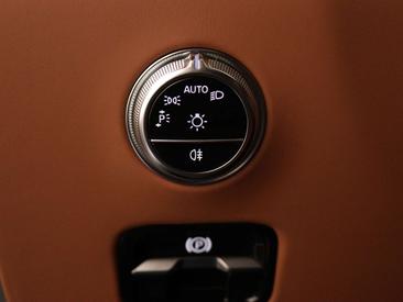 Mercedes SL 43 Premium Plus — photo 26