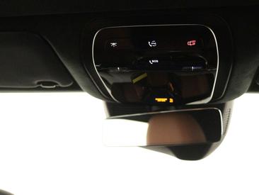 Mercedes SL 43 Premium Plus — photo 28