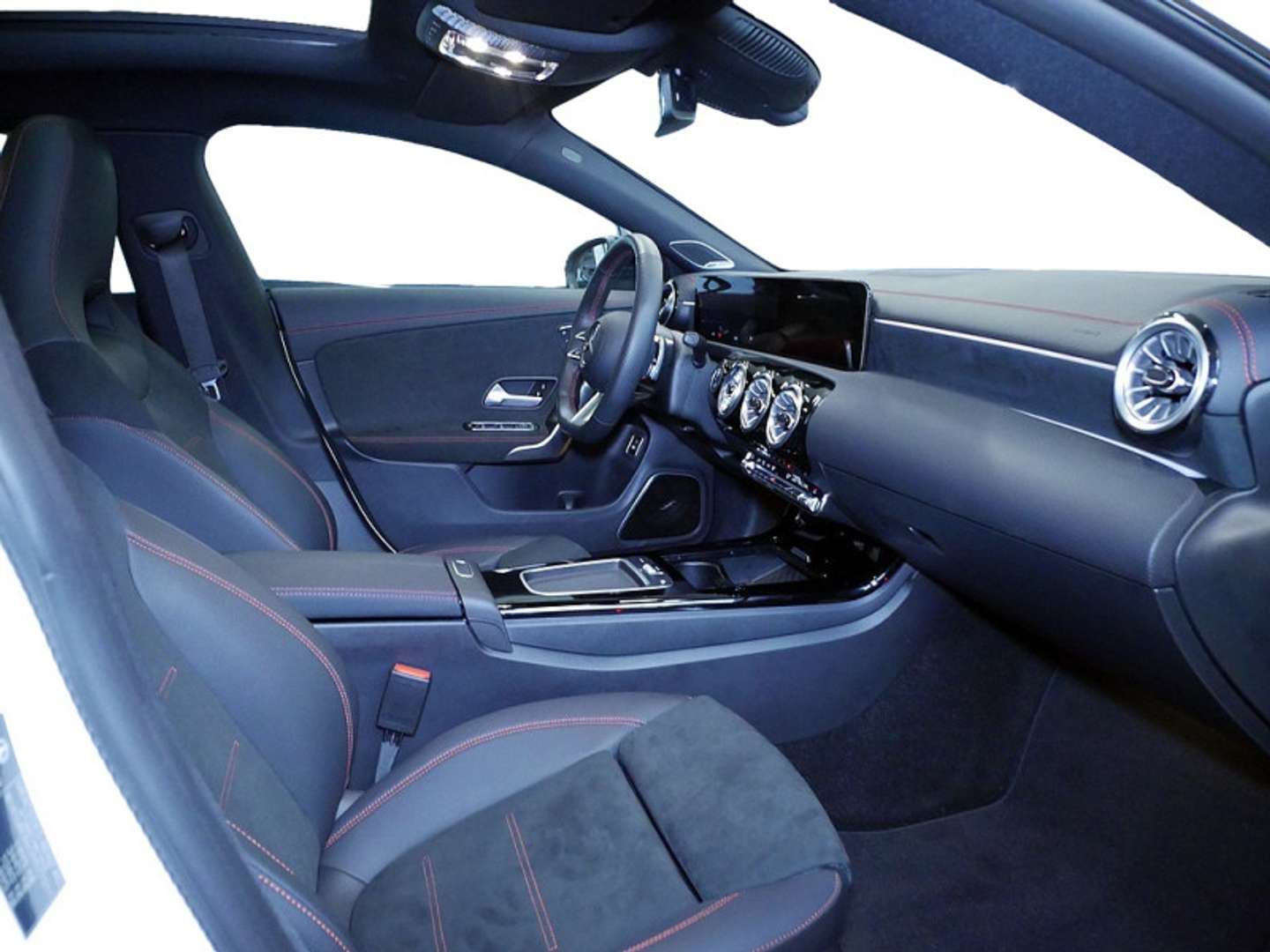 Mercedes CLA 180 Coupé 180 Premium - 2024 - Joinsteer - #5