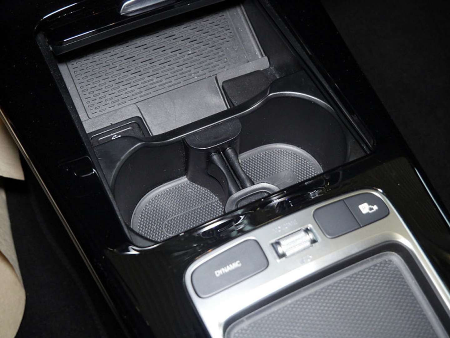 Mercedes CLA 180 Coupé 180 Premium - 2024 - Joinsteer - #20