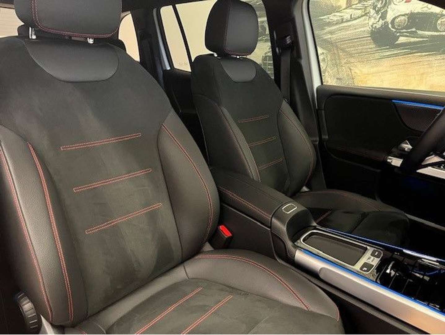 Mercedes GLB 200 200 Night Edition - 2025 - Joinsteer - #11