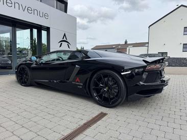 Lamborghini Aventador SV — photo 23
