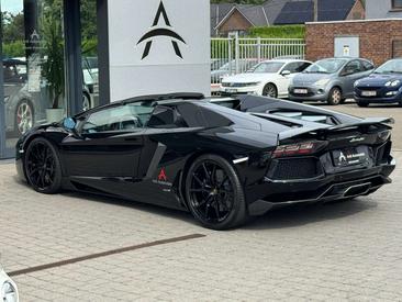 Lamborghini Aventador SV — photo 26