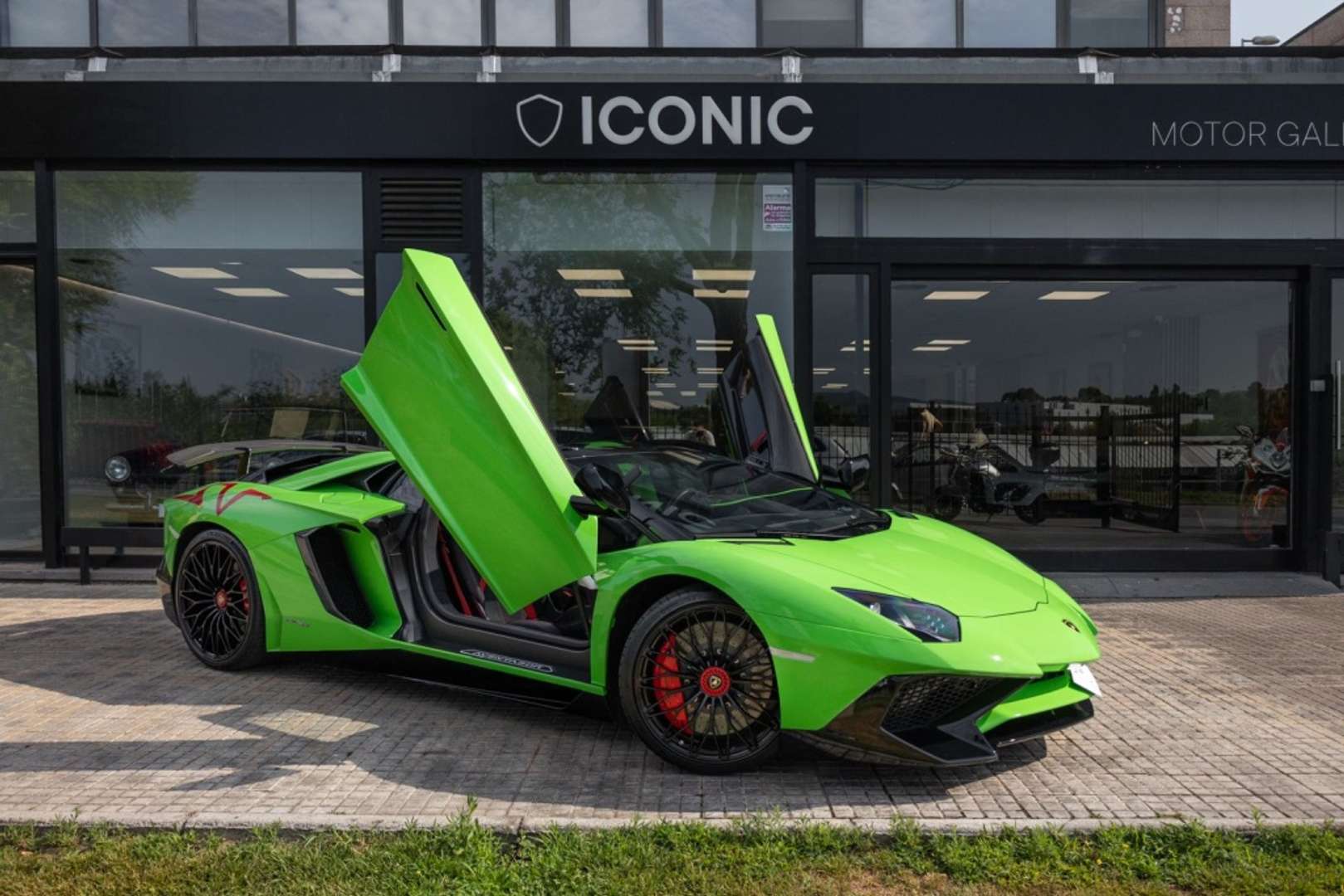 Lamborghini Aventador SV Roadster - 2017 - Joinsteer - #2
