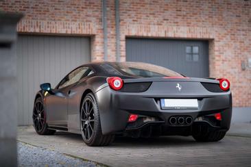Ferrari 458 Italia — photo 10