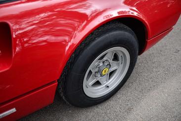 Ferrari 308 GTB — photo 14