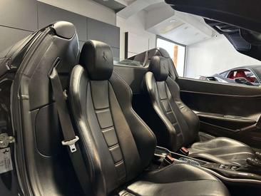 Ferrari 458 Spider — photo 12
