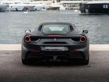 Ferrari 488 GTB — photo 13