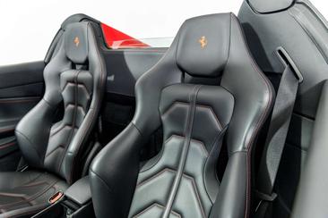 Ferrari 488 Spider — photo 14