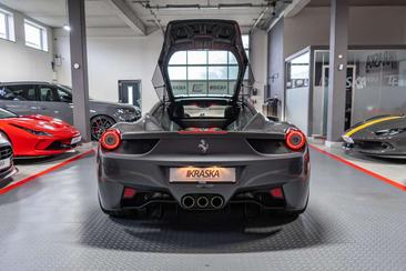 Ferrari 458 Italia — photo 12