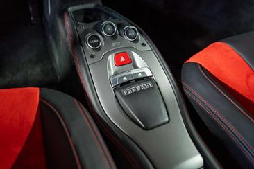 Ferrari 458 Italia — photo 27