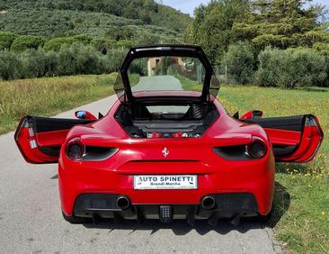 Ferrari 488 GTB — photo 10