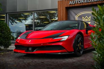 Ferrari SF90 Stradale — photo 11