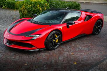Ferrari SF90 Stradale — photo 28