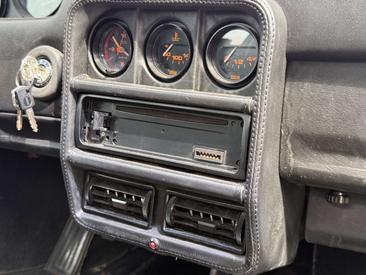 Ferrari 328 GTB — photo 15