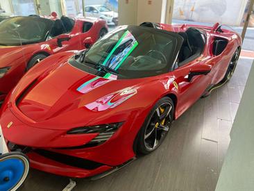 Ferrari SF90 Spider — photo 2