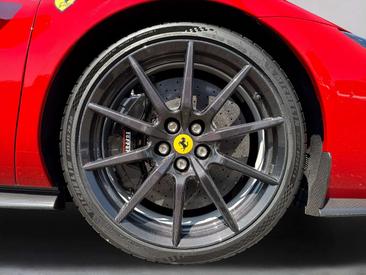 Ferrari 296 GTS — photo 10