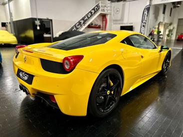 Ferrari 458 Italia — photo 6