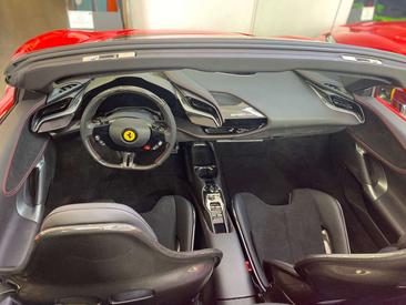 Ferrari SF90 Spider — photo 19