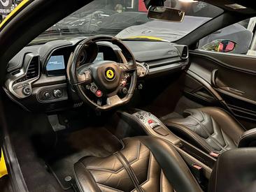 Ferrari 458 Italia — photo 10