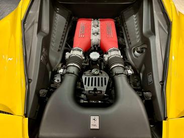 Ferrari 458 Italia — photo 15
