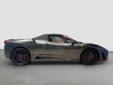 Ferrari F430 — photo 7