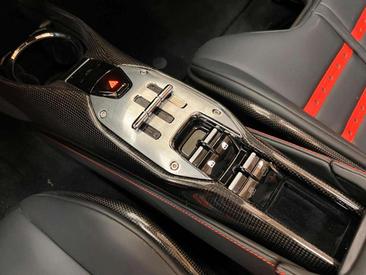 Ferrari SF90 Spider — photo 12