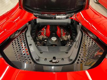 Ferrari SF90 Spider — photo 16