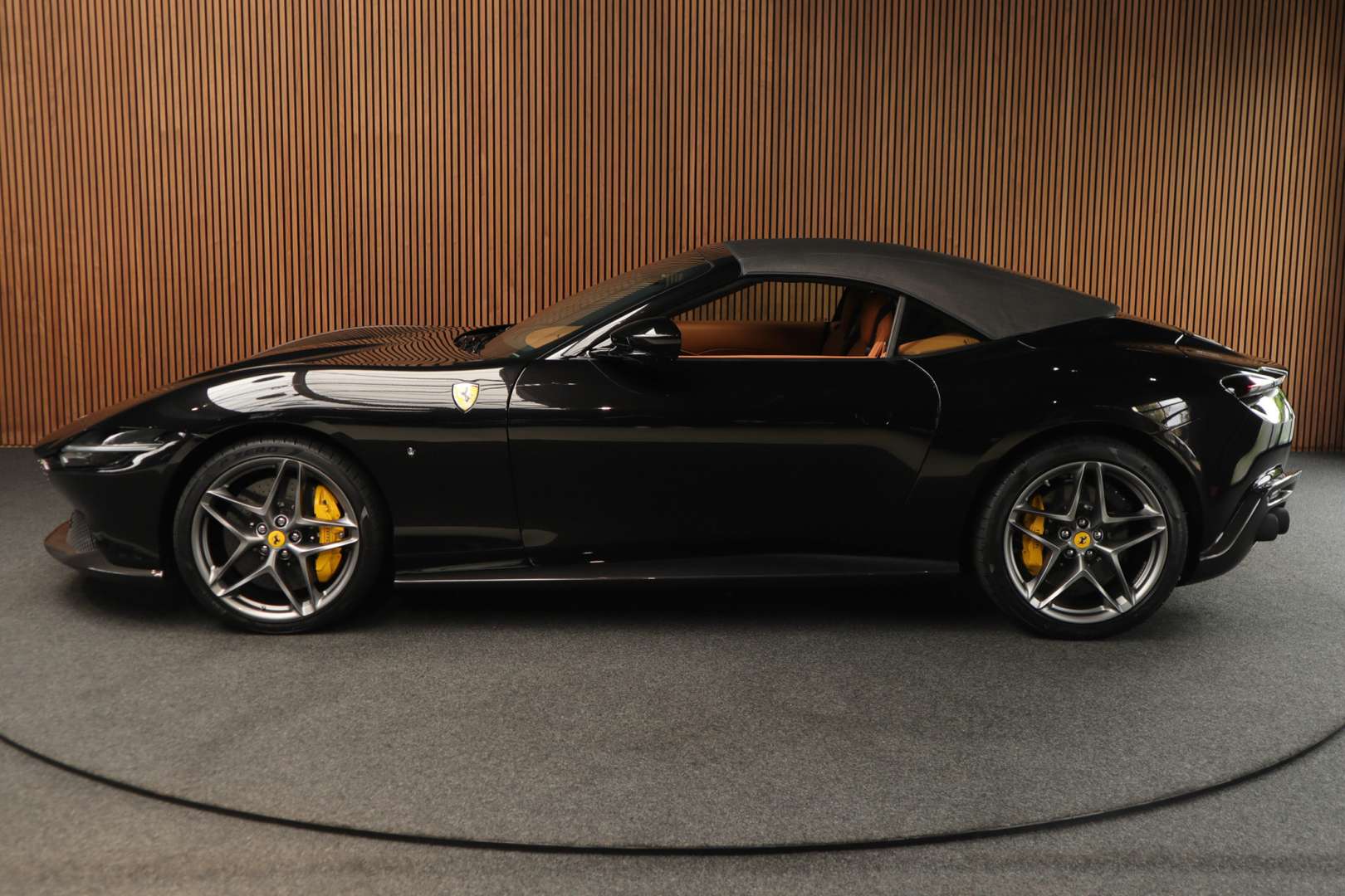 Ferrari Roma Spider - 2025 - Joinsteer - #2