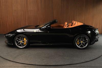 Ferrari Roma Spider