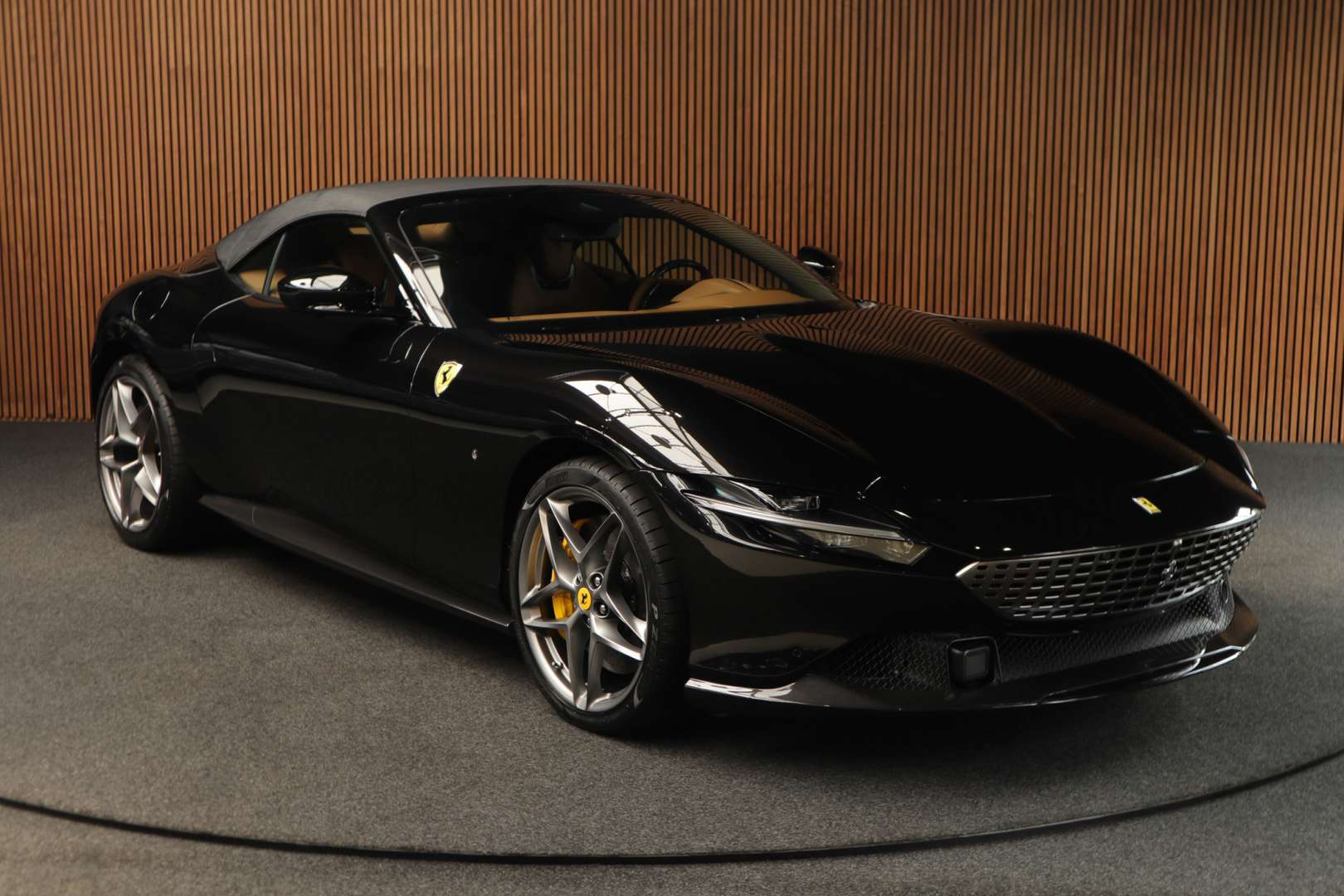 Ferrari Roma Spider - 2025 - Joinsteer - #12