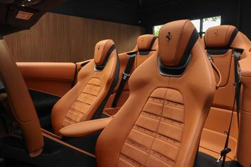 Ferrari Roma Spider — photo 30