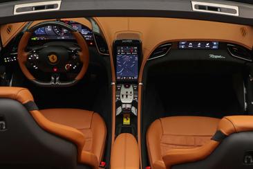 Ferrari Roma Spider — photo 32