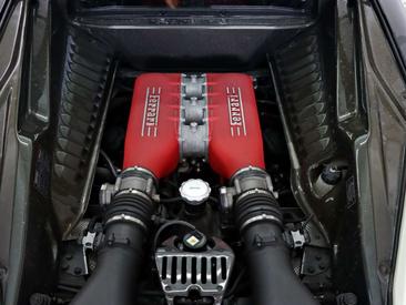 Ferrari 458 Italia — photo 19