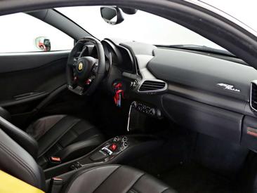 Ferrari 458 Italia — photo 22