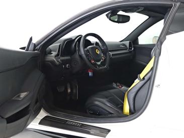 Ferrari 458 Italia — photo 27