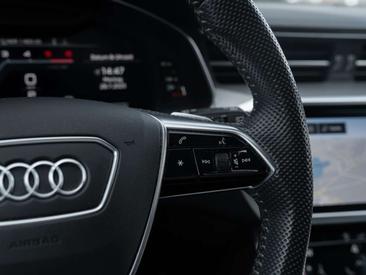 Audi S6 Avant 30 TDI — photo 12