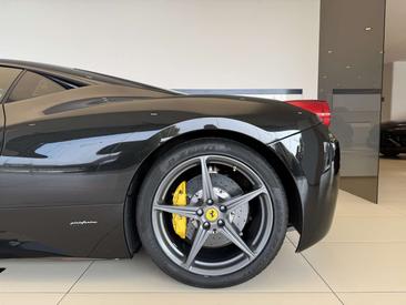 Ferrari 458 Italia — photo 13