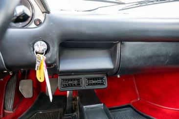 Ferrari 308 GTB — photo 25