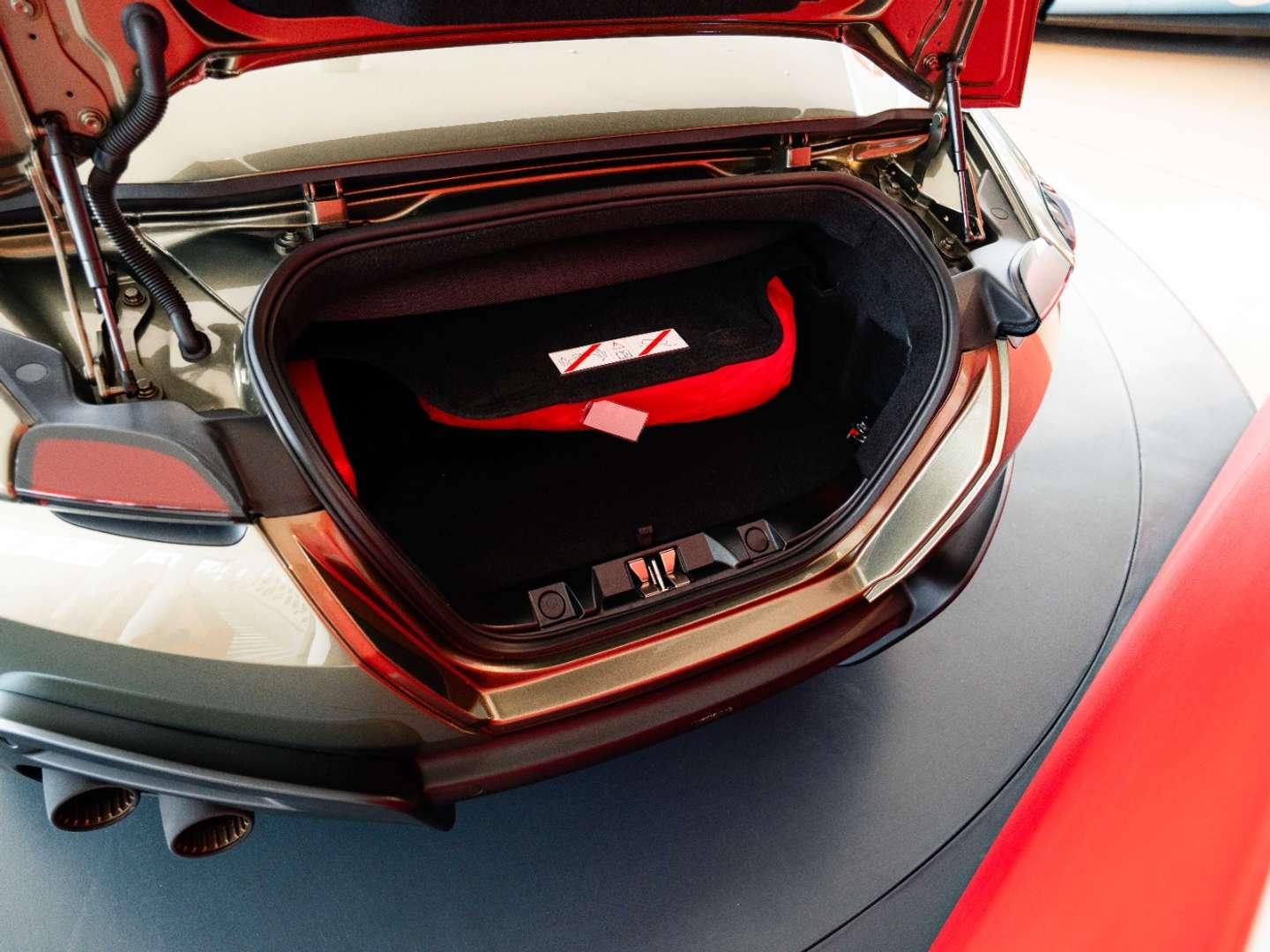 Ferrari Roma Spider - 2024 - Joinsteer - #12