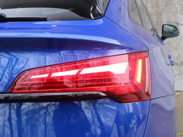 Audi Q5 S Line Sportback 55 TFSI E — photo 9