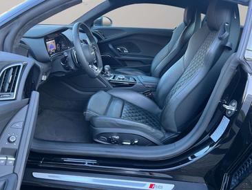 Audi R8 Performance Coupé — photo 6